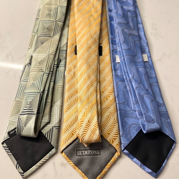 Lot of 3 Silk Ties - Picture 6 of 16